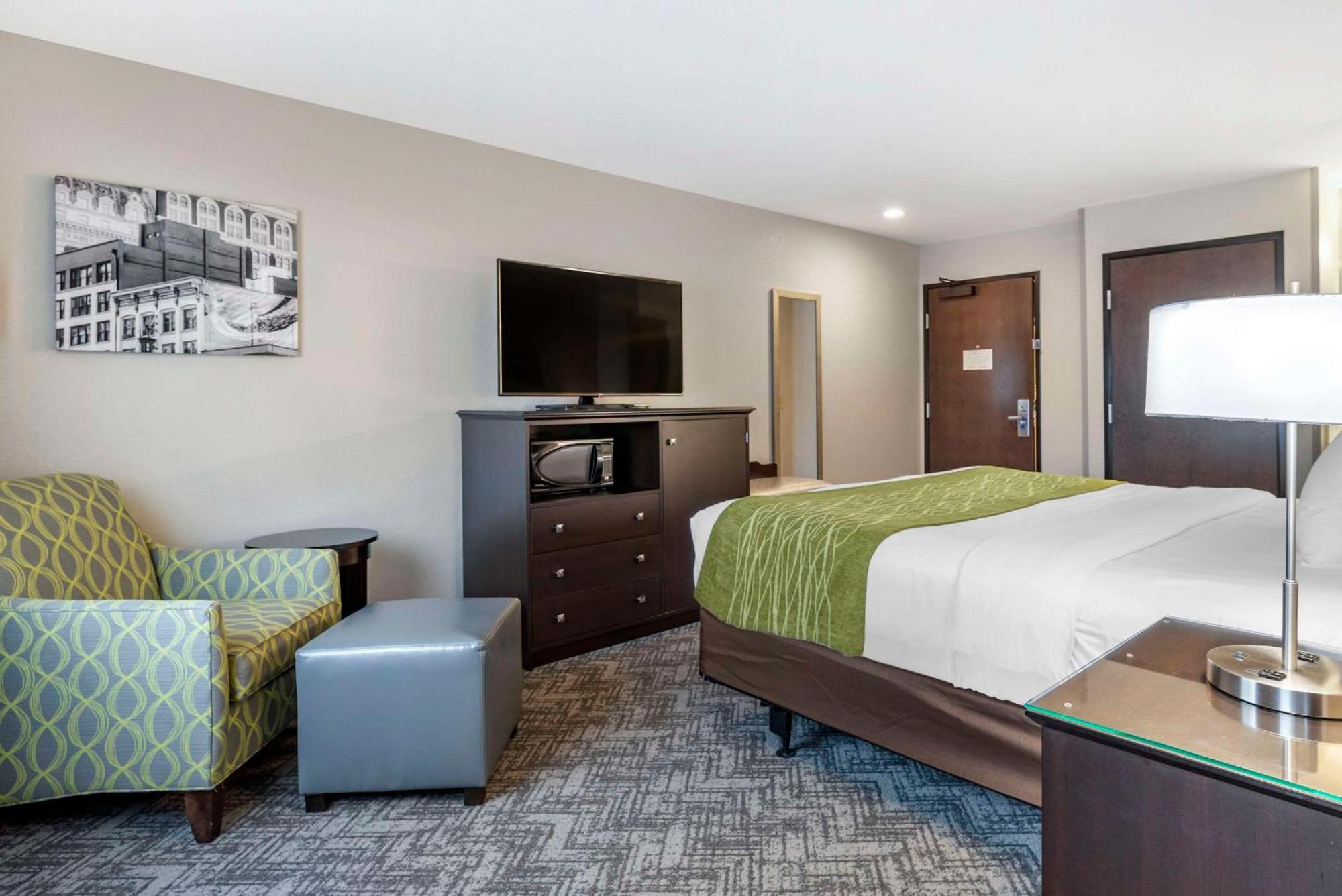 Comfort Inn & Suites Tualatin - Lake Oswego South Ngoại thất bức ảnh